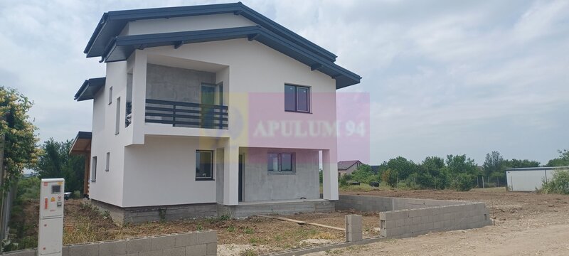 Sabareni, casa p+1E+m, 5 camere, 3 bai, terasa acoperita, CT